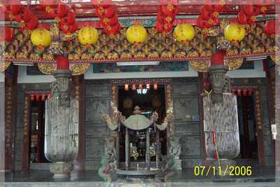 「乾聖宮」、「碧雲寺」是角樹（社區）村居民的宗教信仰中心，也是社區發展與營造的重要據點（施坤鑑攝影）